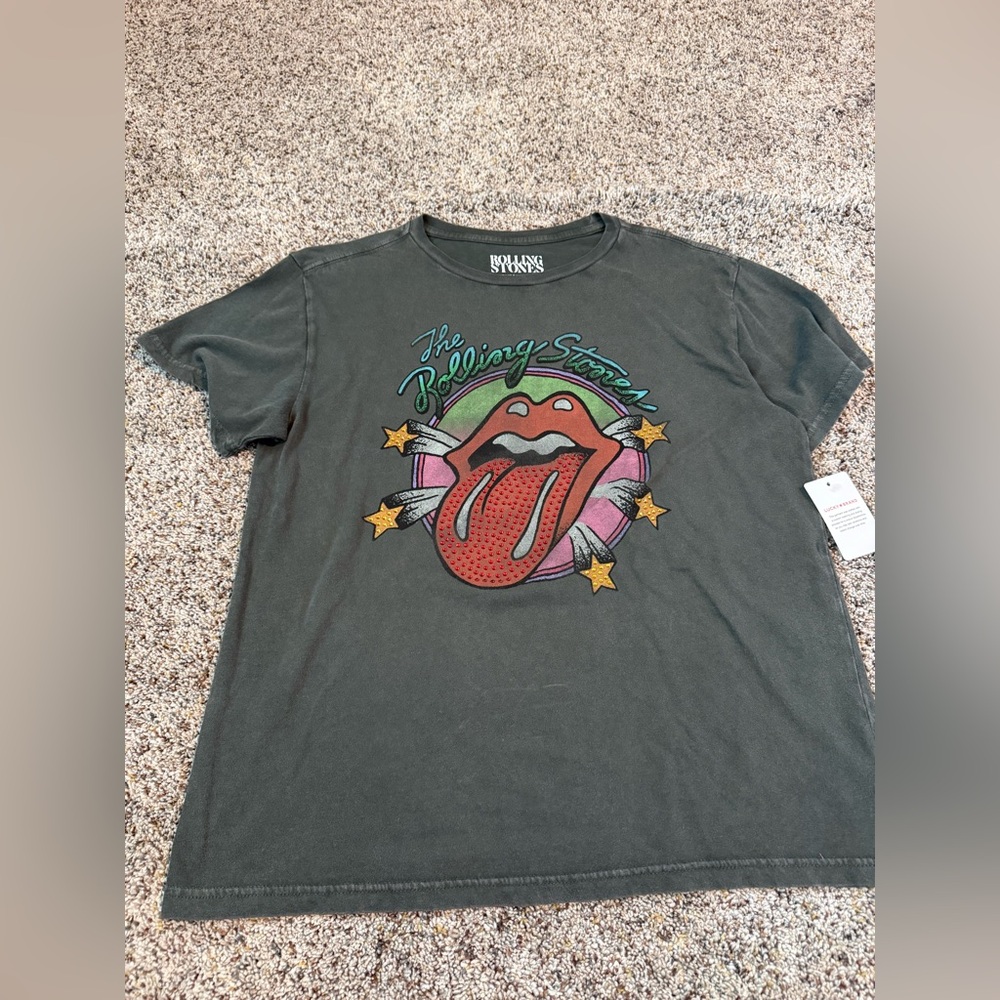 NWT Lucky Brand Women’s Rolling Stones Sparkle Star Lips Boyfriend Tee Sz Small